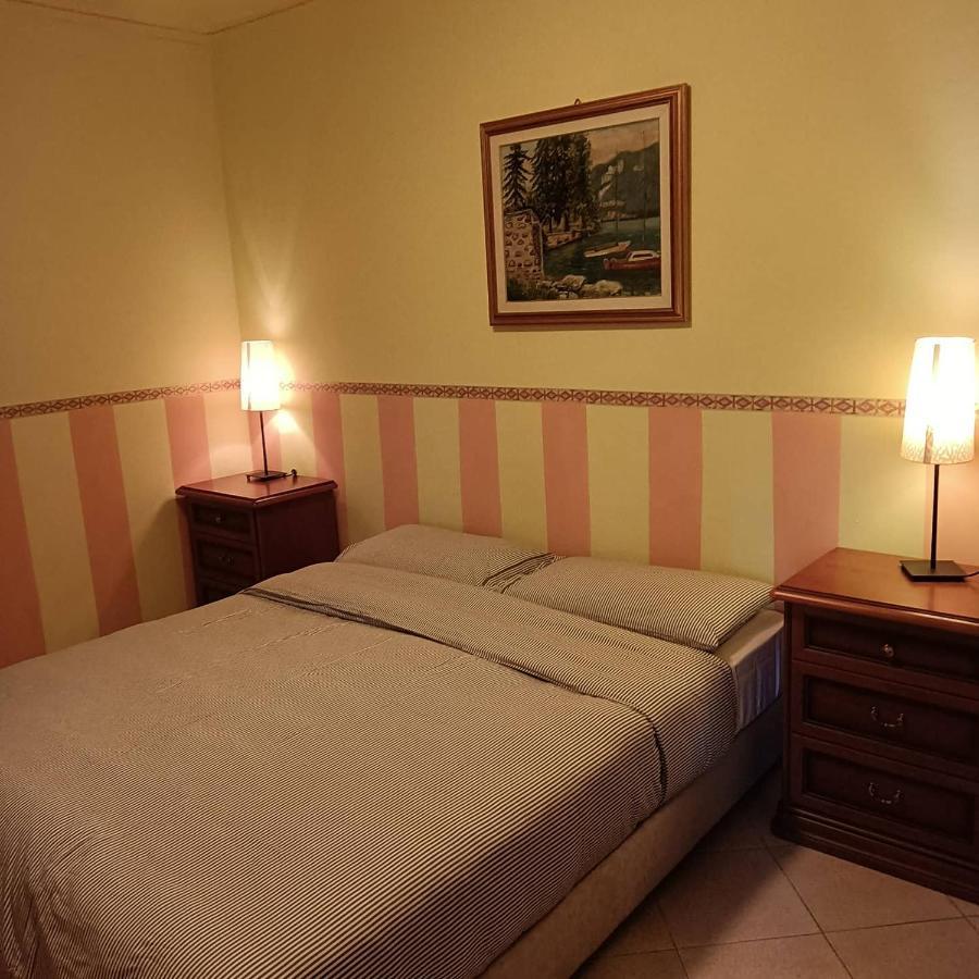 Madonna Della Neve Hotel Pettenasco Eksteriør billede