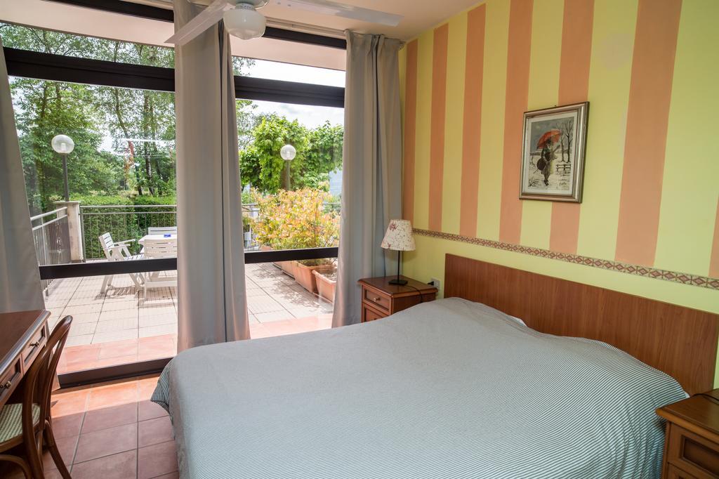 Madonna Della Neve Hotel Pettenasco Eksteriør billede
