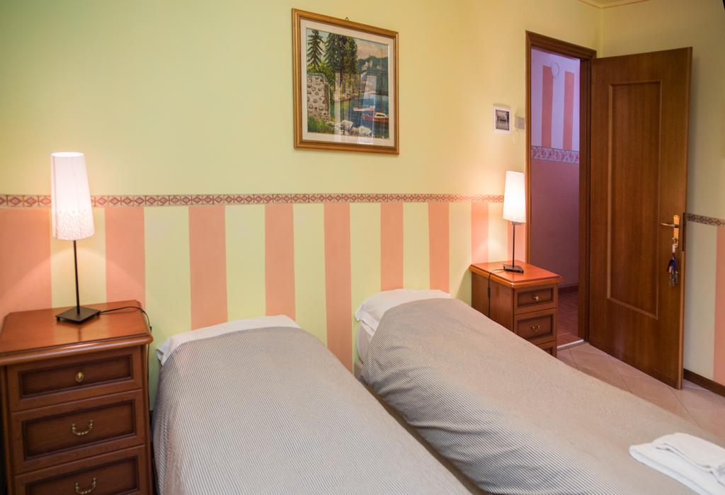 Madonna Della Neve Hotel Pettenasco Eksteriør billede