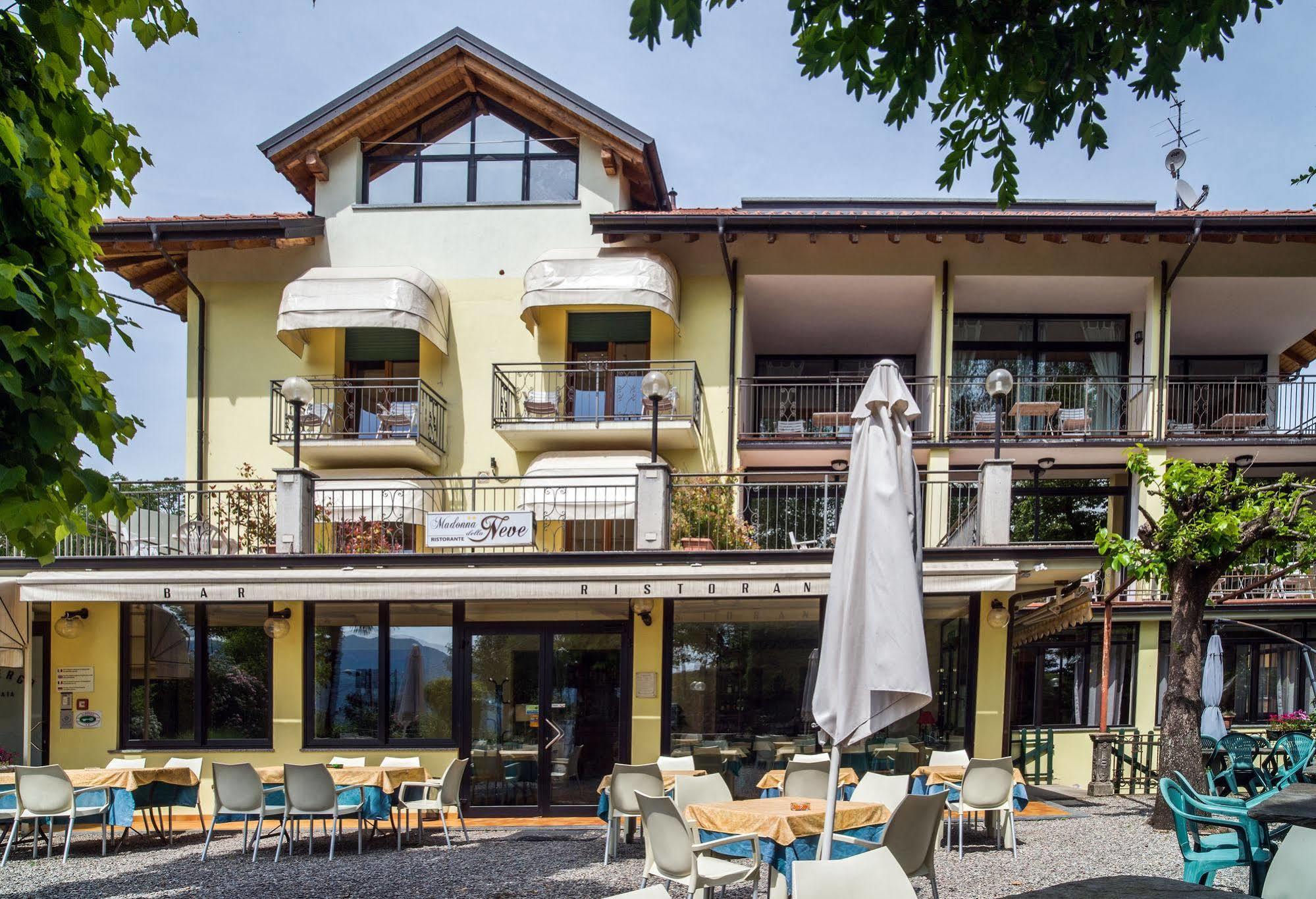 Madonna Della Neve Hotel Pettenasco Eksteriør billede